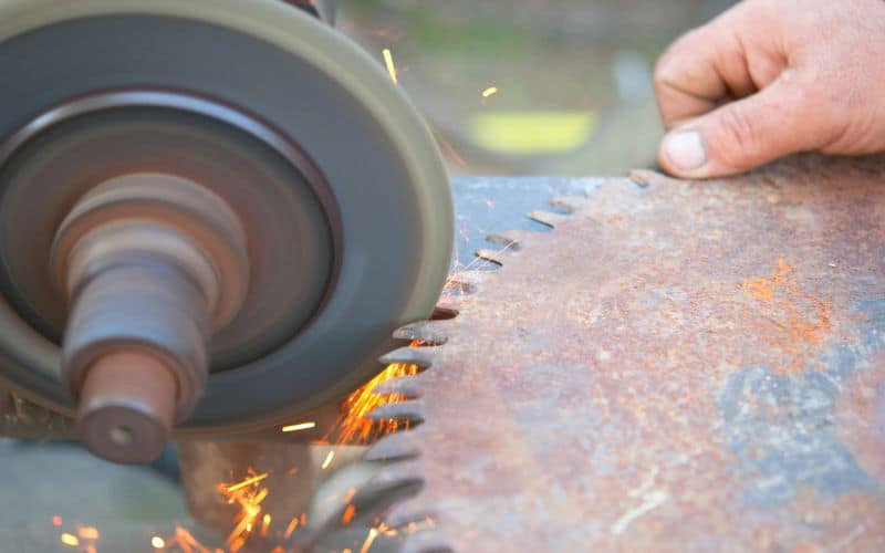 How Do You Sharpen A Saw? [Updated On 2023]